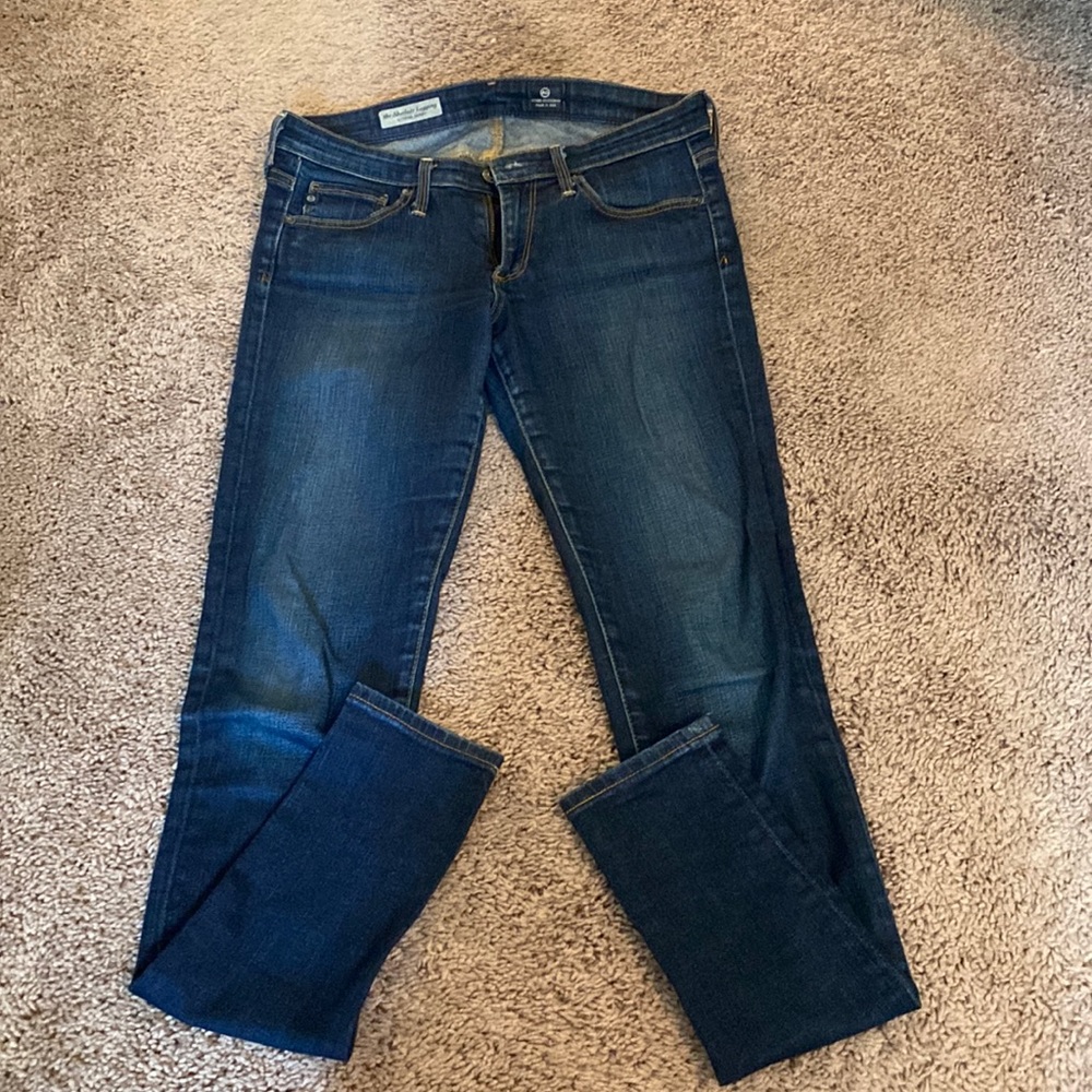 AG dark denim jeans. EUC. Size 26.